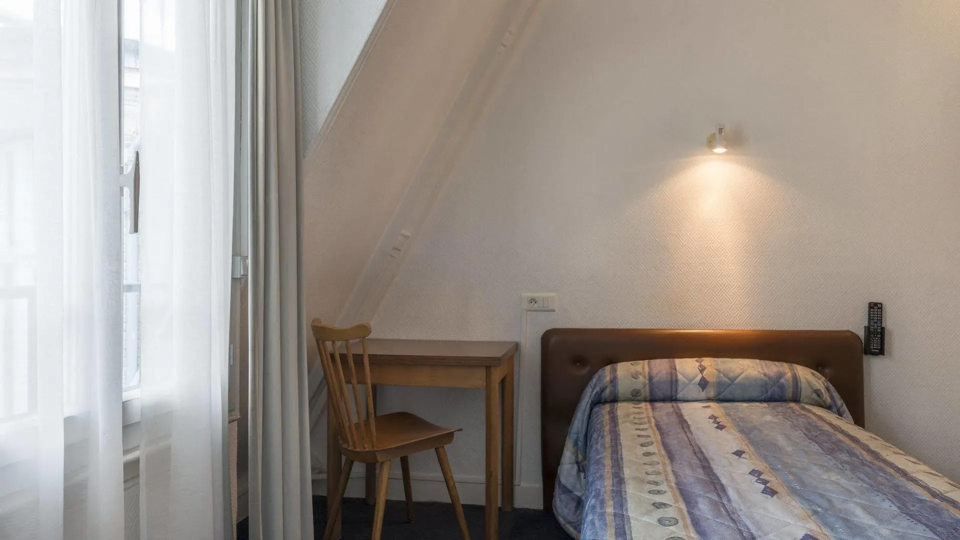 Romantic & Hotel