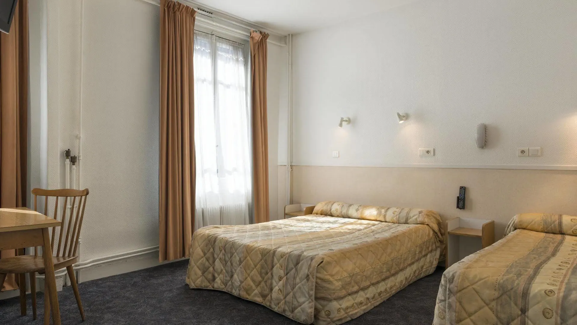 Hotel Romantic & Paris